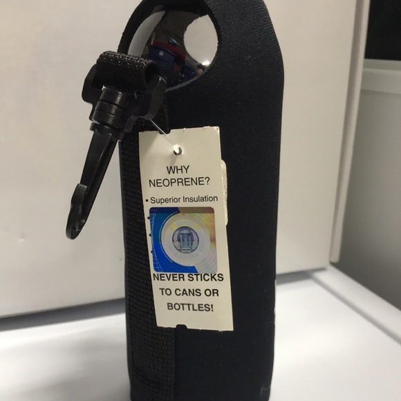 Hurricanes bottle - Picture 2 of 6